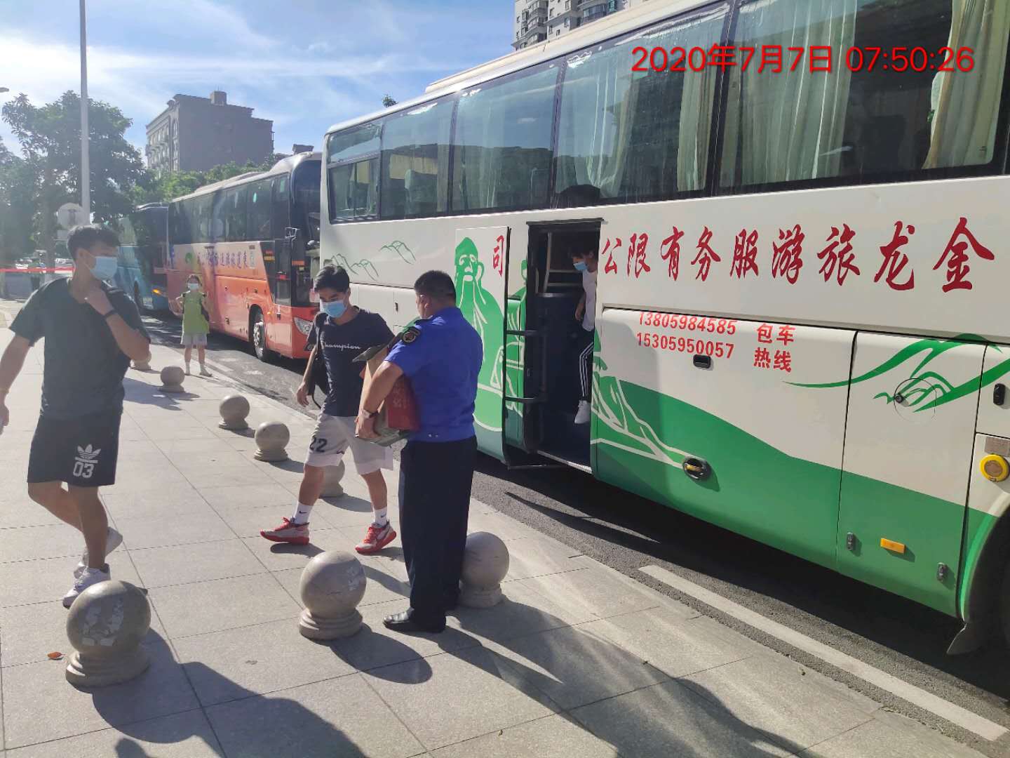 石狮湖滨助力高考