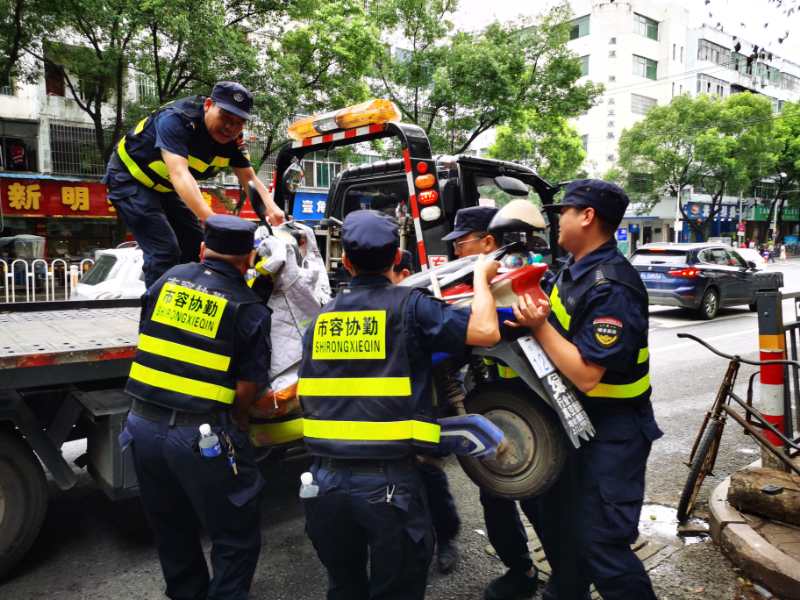 配合相关单位进行交通车辆整改